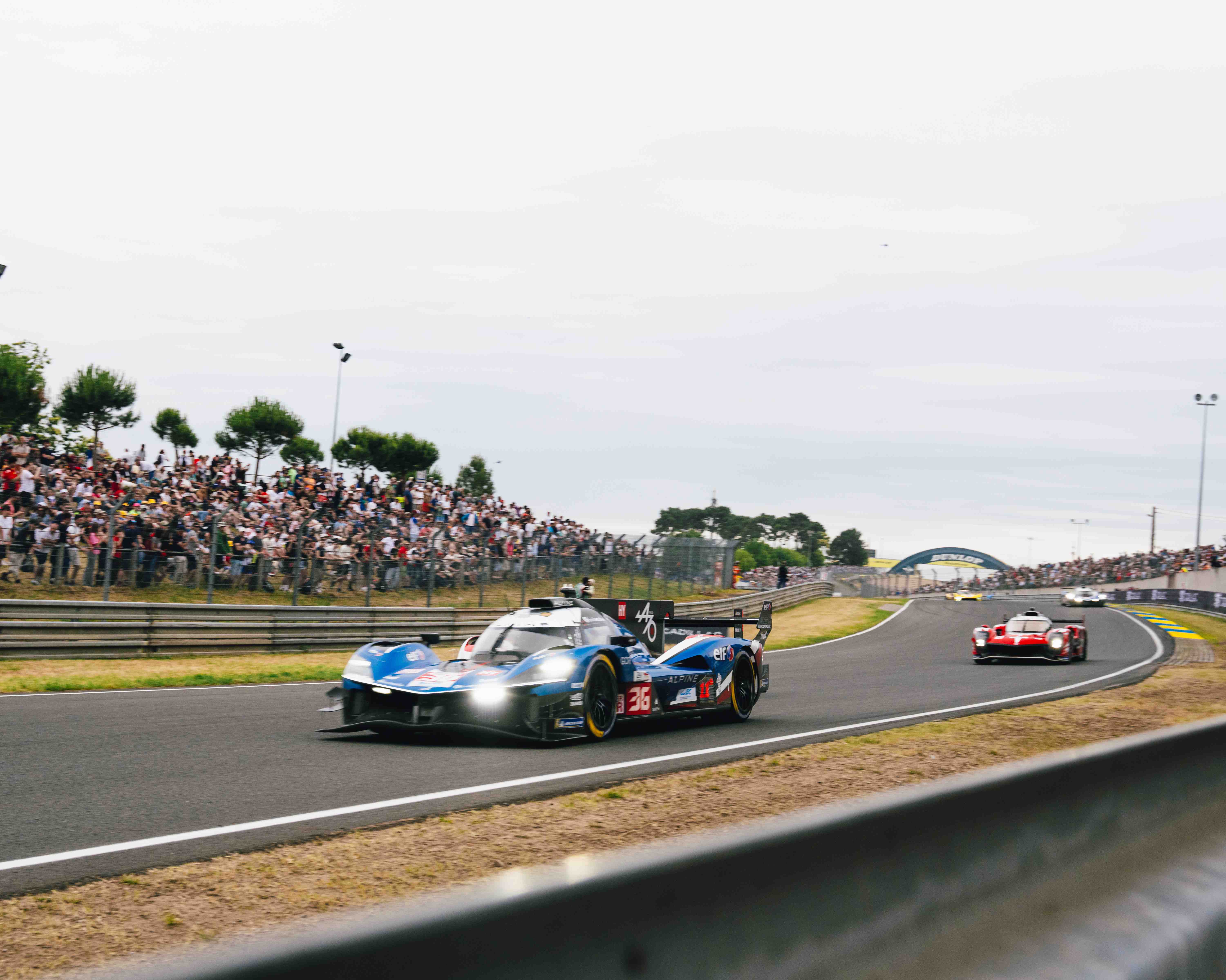 Le Mans 24h Spectator Area - Dunlop Bridge and Curve